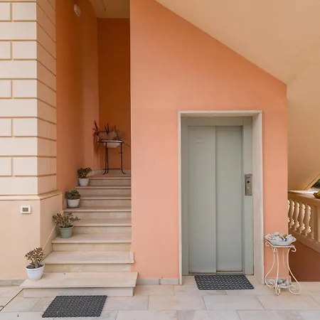 Corallo Vila San Vincenzo